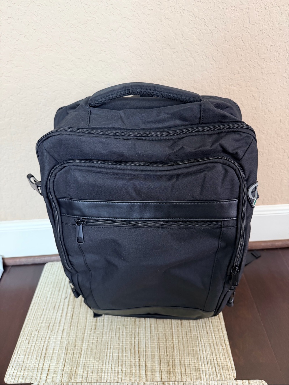 Travel Backpack Expandable - Picture 1 of 10